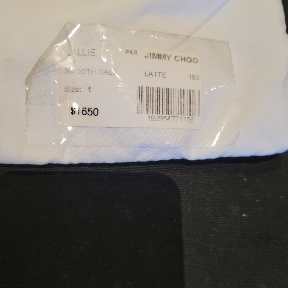 Jimmy Choo bonbon Callie Drawstring Large Bucket Bag - Picture 5 of 9